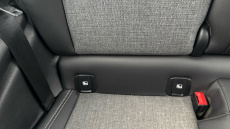 MINI Hatchback 135kW Cooper S Level 2 33kWh 3dr Auto Electric Hatchback